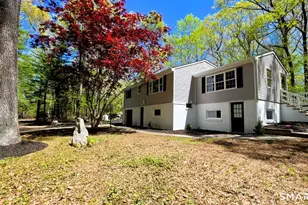 9 Ben Merrill Rd, Clinton, CT 06413 - Photo 1
