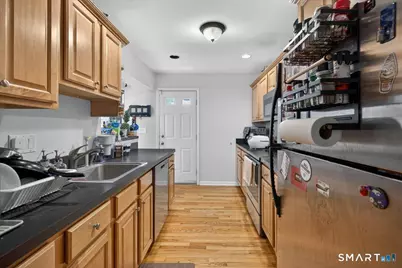 902 State Street #2, New Haven, CT 06511 - Photo 11