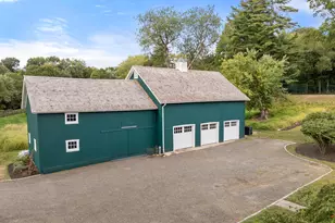 221 Greens Farms Rd, Westport, CT 06880 - Photo 35