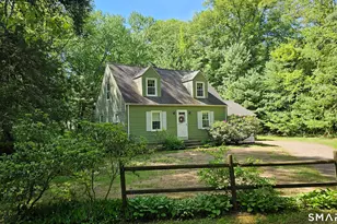 63 Moravia Rd, Avon, CT 06001 - Photo 3