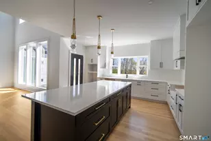 25 Hunting Ridge Rd, Brookfield, CT 06804 - Photo 11