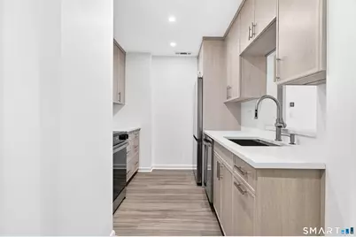 1500 Bedford Street #202, Stamford, CT 06905 - Photo 5