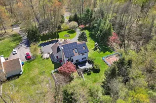 121 Bartholomew Rd, Middletown, CT 06457 - Photo 3