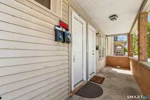 39 Grand St, Middletown, CT 06457 - Photo 3
