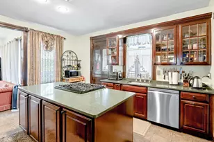 39 Forbes Pl, East Haven, CT 06512 - Photo 11