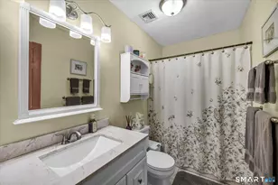 1655 North Colony Rd, Meriden, CT 06450 - Photo 13