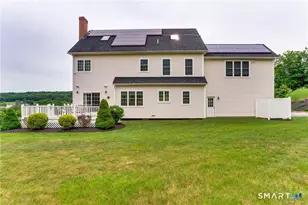 833 Millbrook Rd, Middletown, CT 06457 - Photo 15