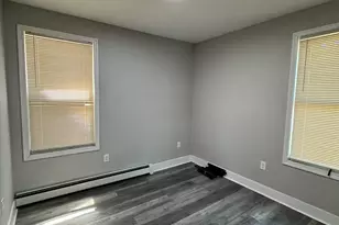 222 Hallock Ave, New Haven, CT 06519 - Photo 7