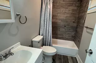 222 Hallock Ave, New Haven, CT 06519 - Photo 5