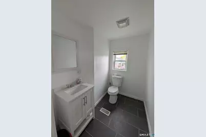 46 Clinton Avenue, New Haven, CT 06513 - Photo 27