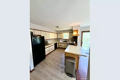 69 Northwest Drive #60, Plainville, CT 06062 - Photo 5