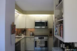 55 Liberty St, Chester, CT 06412 - Photo 7
