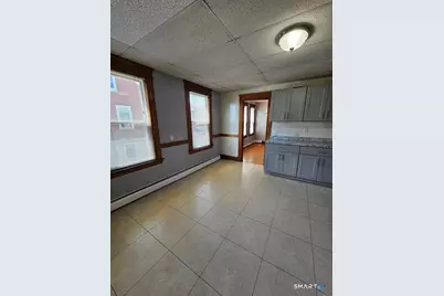 75 Vernon Street, Waterbury, CT 06708 - Photo 7