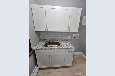 75 Vernon Street, Waterbury, CT 06708 - Photo 5