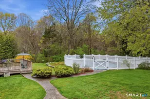 3 Lucienne Way, Ledyard, CT 06339 - Photo 9