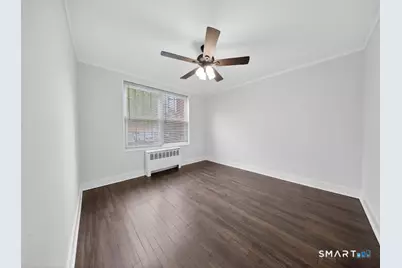 49 Mencel Circle #B, Bridgeport, CT 06610 - Photo 9