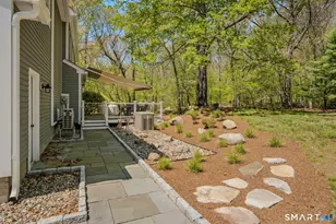 4 Swanswood Ln, Old Lyme, CT 06371 - Photo 33