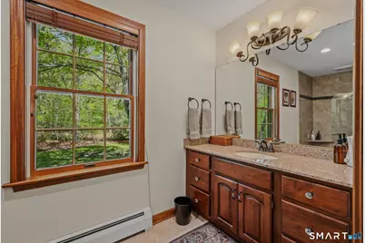 4 Swanswood Lane, Old Lyme, CT 06371 - Photo 15