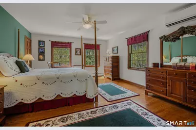 4 Swanswood Lane, Old Lyme, CT 06371 - Photo 13