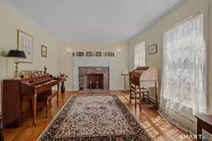 4 Swanswood Ln, Old Lyme, CT 06371 - Photo 11