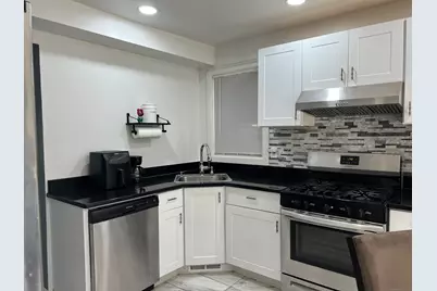 39 Moffitt Street #39, Bridgeport, CT 06606 - Photo 11