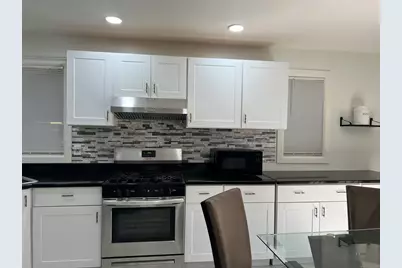 39 Moffitt Street #39, Bridgeport, CT 06606 - Photo 9