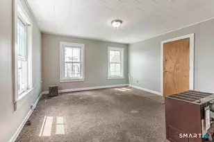 71 Blackhall St, New London, CT 06320 - Photo 5
