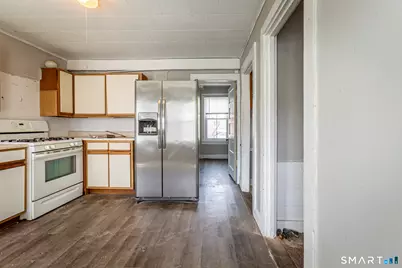 71 Blackhall Street, New London, CT 06320 - Photo 7
