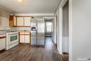 71 Blackhall St, New London, CT 06320 - Photo 7