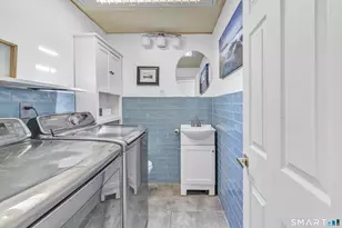 125 McLeod Pl, Stratford, CT 06614 - Photo 15