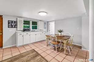 125 McLeod Pl, Stratford, CT 06614 - Photo 23