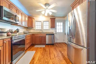 78 Highland Ave, Middletown, CT 06457 - Photo 11