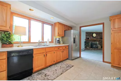 310 Thompsonville Road, Suffield, CT 06078 - Photo 11