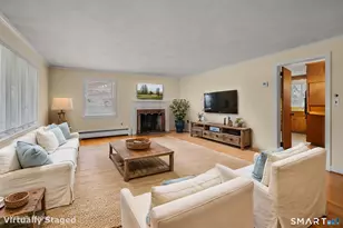 4 Champlin Hill Ct, East Lyme, CT 06357 - Photo 9