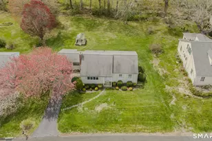 4 Champlin Hill Ct, East Lyme, CT 06357 - Photo 31