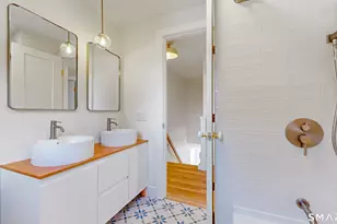 241 Cricket Knoll, Wethersfield, CT 06109 - Photo 11