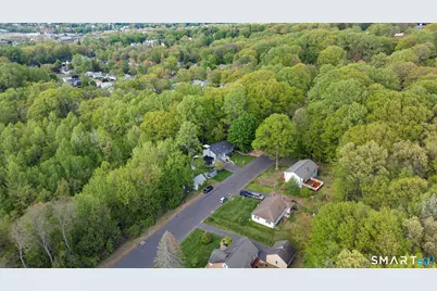 30 Sherbrooke Street, Bristol, CT 06010 - Photo 33
