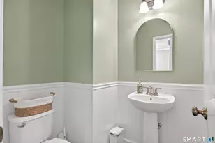 22 Caldwell Terrace, Danbury, CT 06810 - Photo 17