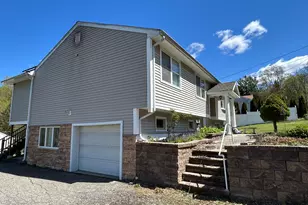 205 W Rd, Beacon Falls, CT 06403 - Photo 33
