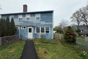 46 Vought Pl, Stratford, CT 06614 - Photo 1