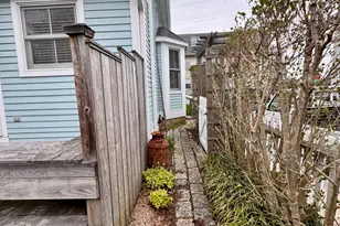 21 Diving St, Stonington, CT 06378 - Photo 7