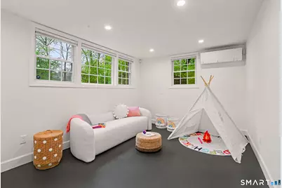190 West Lane, Stamford, CT 06905 - Photo 27