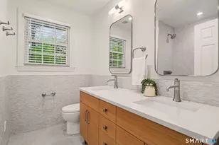 190 West Ln, Stamford, CT 06905 - Photo 25