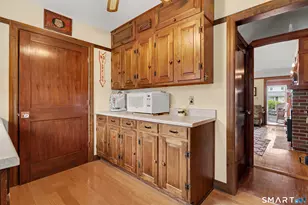 7 Elliott St, Norwalk, CT 06855 - Photo 19