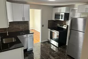 101 High St, East Haven, CT 06512 - Photo 5