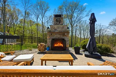 24 and 26 Salmon Run, East Hampton, CT 06424 - Photo 25