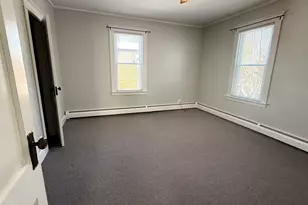 45 Curtin Ave, New Britain, CT 06053 - Photo 9