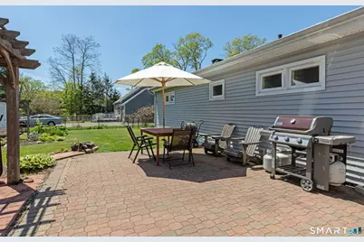 405 Gracey Avenue, Meriden, CT 06451 - Photo 3