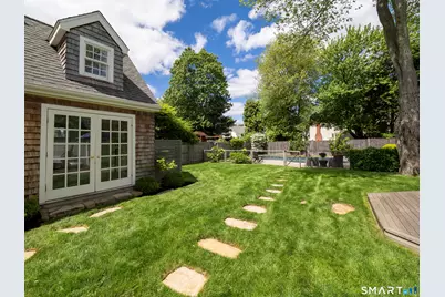 275 Lalley Boulevard, Fairfield, CT 06824 - Photo 27