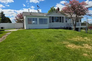 748 Maple St, Rocky Hill, CT 06067 - Photo 33